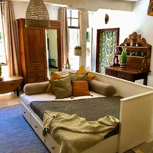 Holiday home Chez Luis Et David 