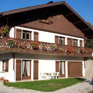 https://gerfaud-appartements-en-chalet.hotels-rhonealpes.com