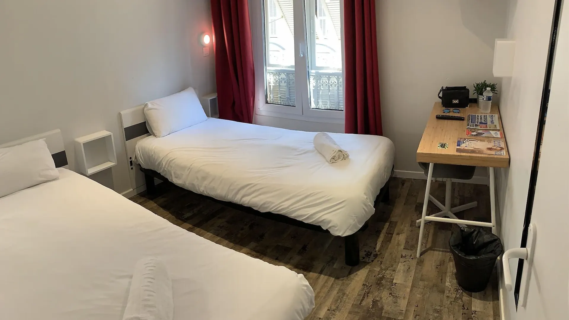 Hotel De Berne Nice 2*,
