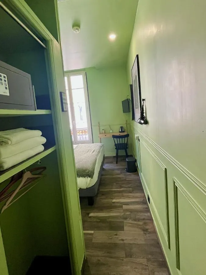 Hotel De Berne Nice 2*,  France