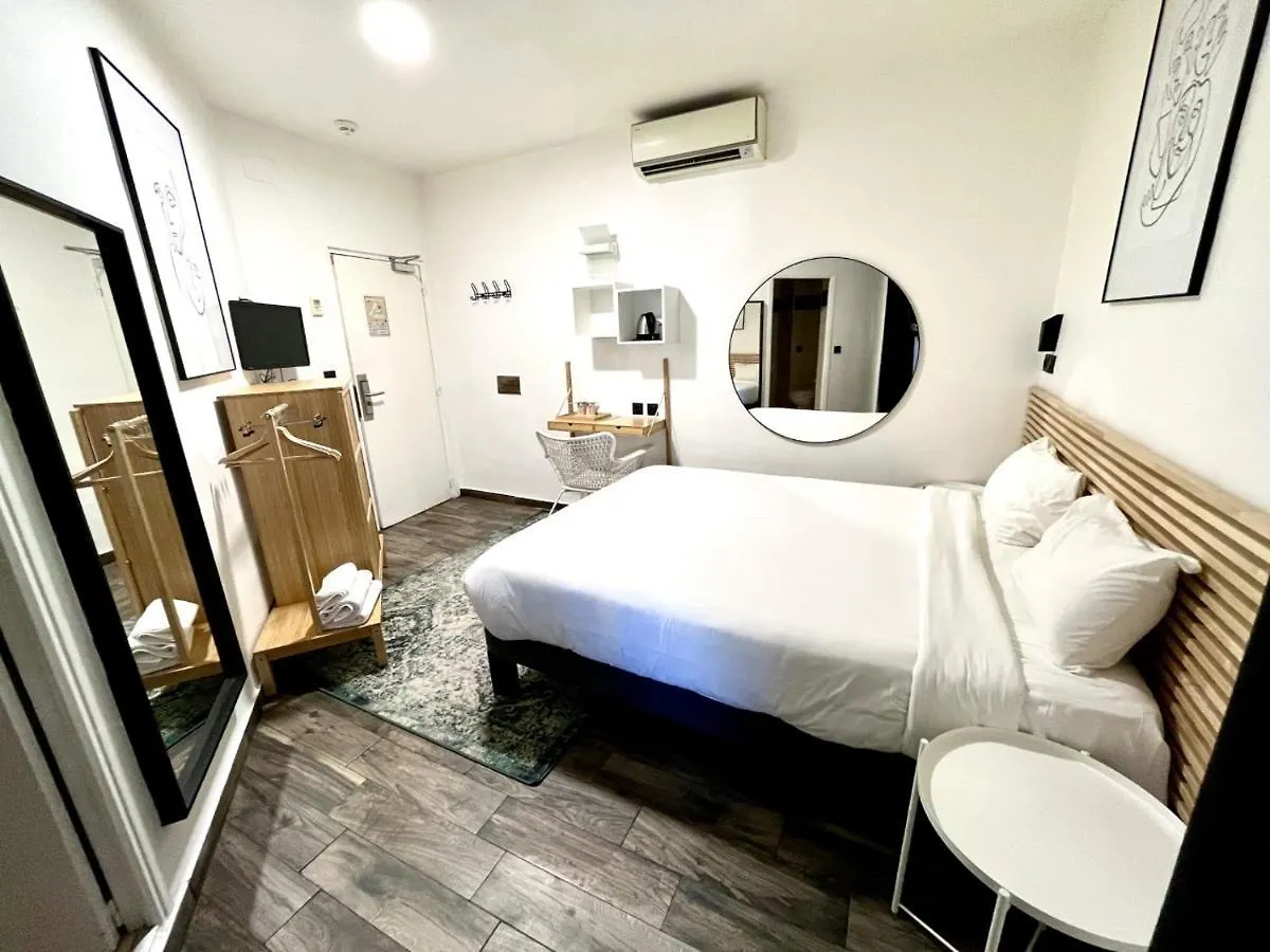 Hotel De Berne Nice 2*,  France