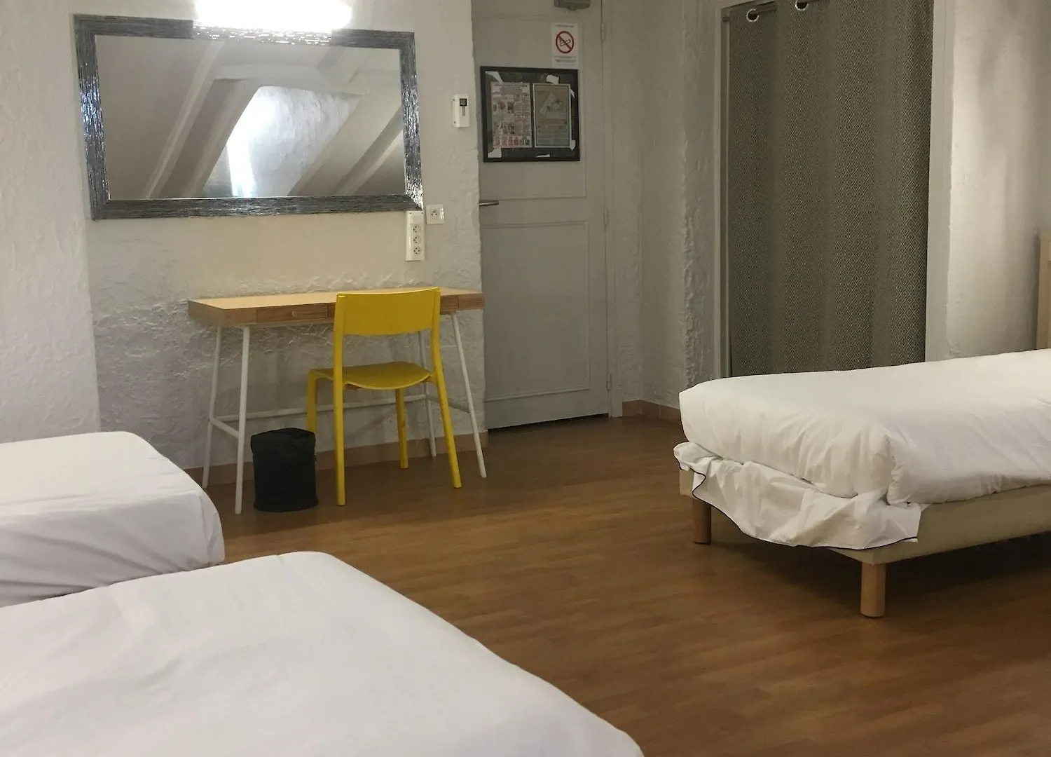 Hotel De Berne Nice 2*,